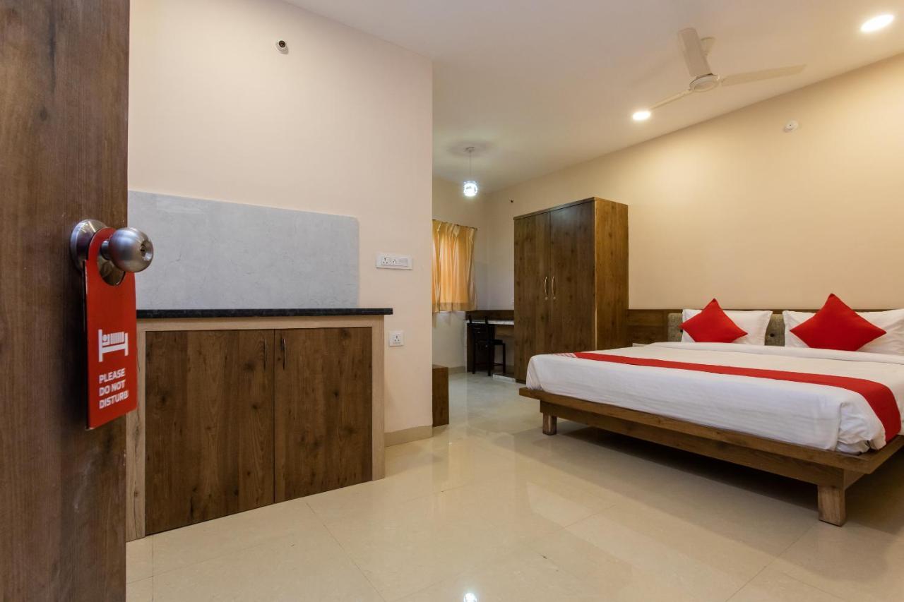 Oyo Hotel Badri Inn & Yatri Niwas جبلبور المظهر الخارجي الصورة