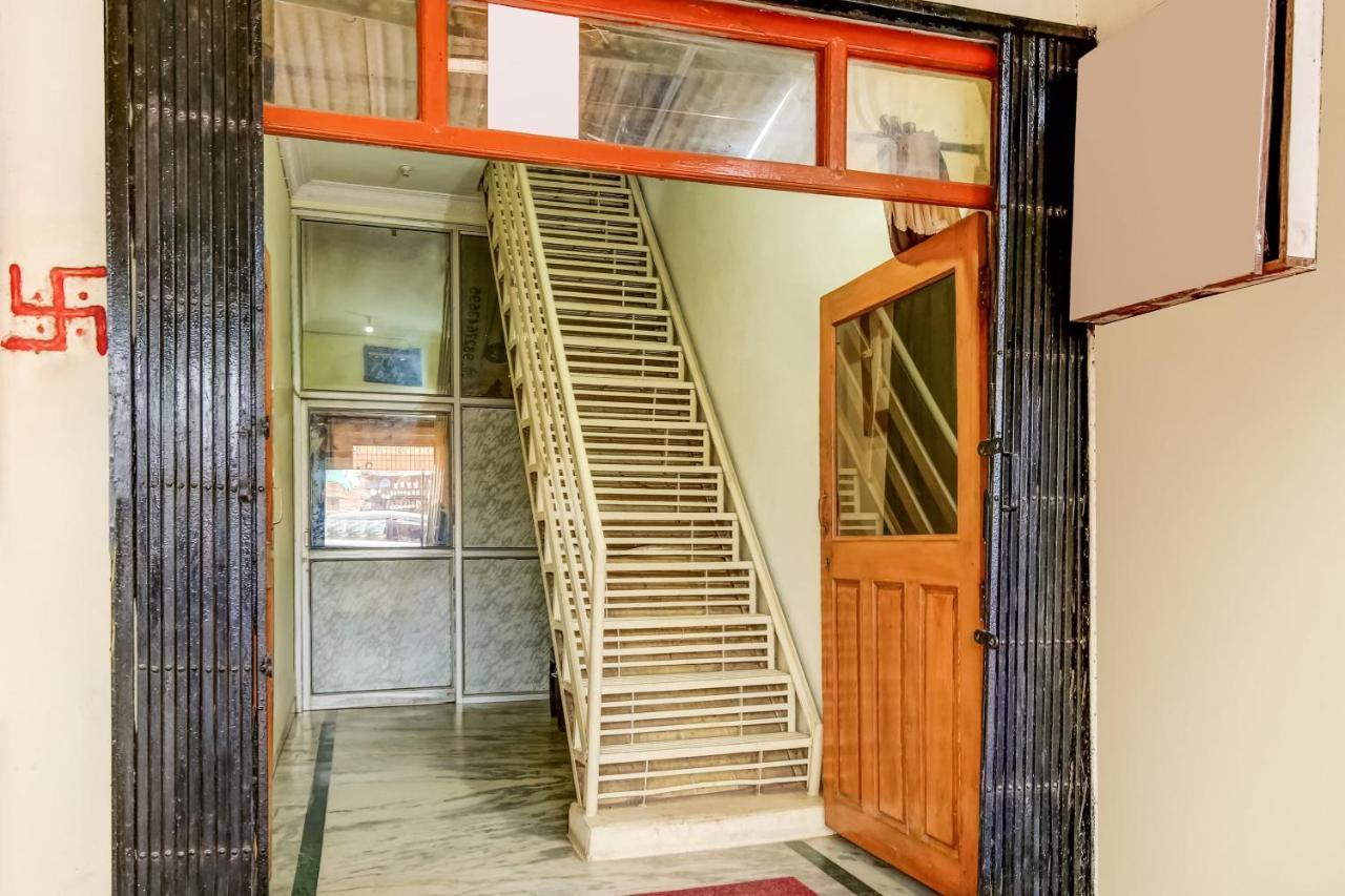 Oyo Hotel Badri Inn & Yatri Niwas جبلبور المظهر الخارجي الصورة